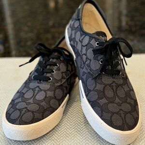 COACH WOMEN's Signature Jacquard Leather Lace Up Skate Sneaker size 9.5